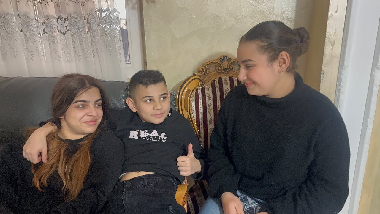 Ce cadouri ne a adus rebela la toată familia? Maria fericită!