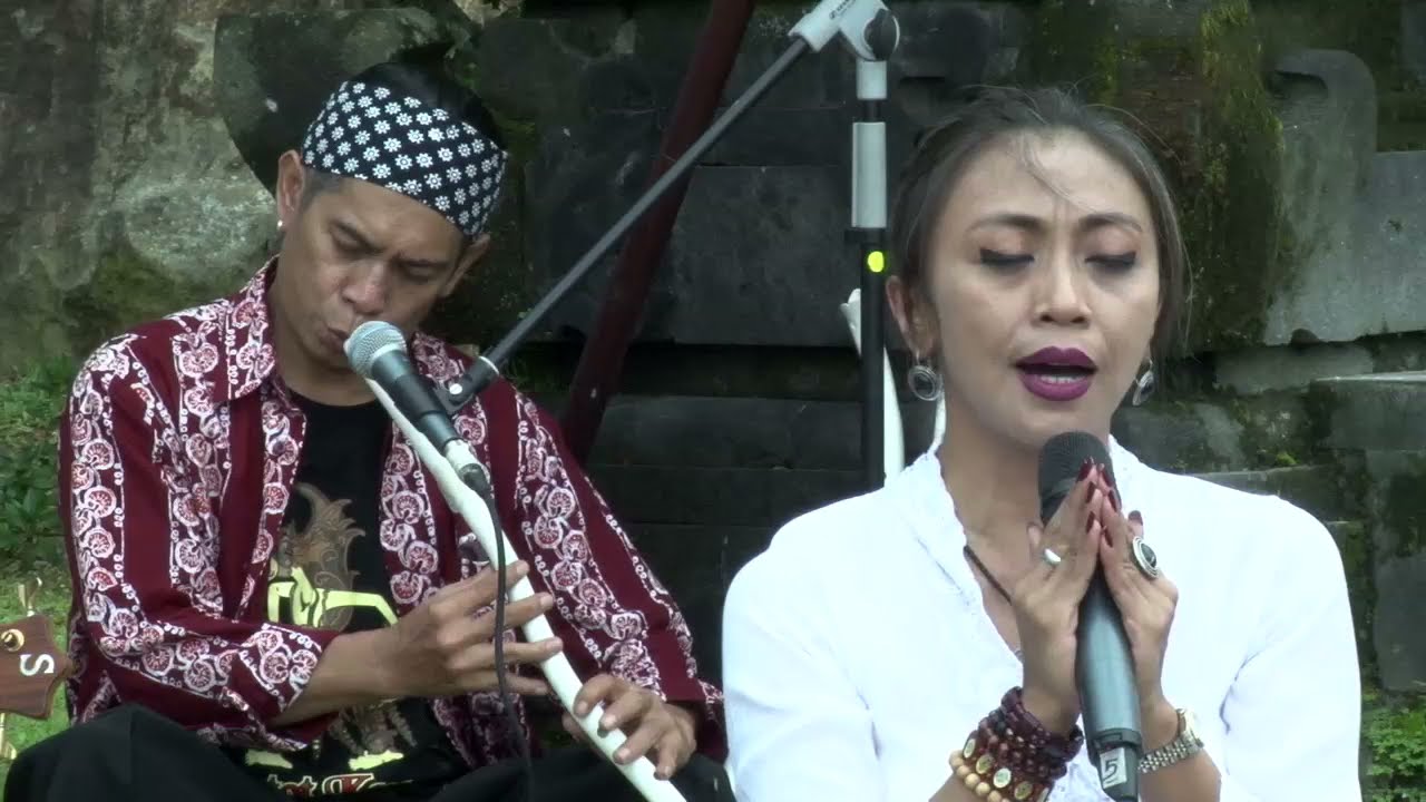 Mantramku Based on Gayatri | Nyanyian Dharma