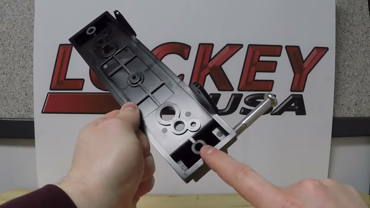 How to Install The SUMO GL2 Series Mechanical Gate Lock With A GL2LINX Adapter For Chain Link Gates