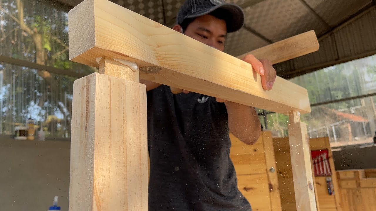 The Most Perfect Wood Recycling Project Ever // Redefine Simplicity - A Beautiful Table