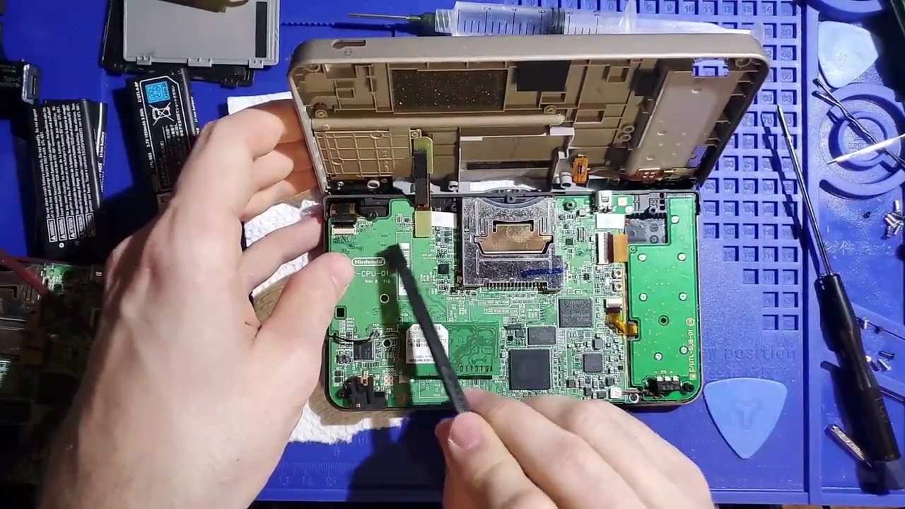 [VOD] Swapping Lower Screens on DSi LL