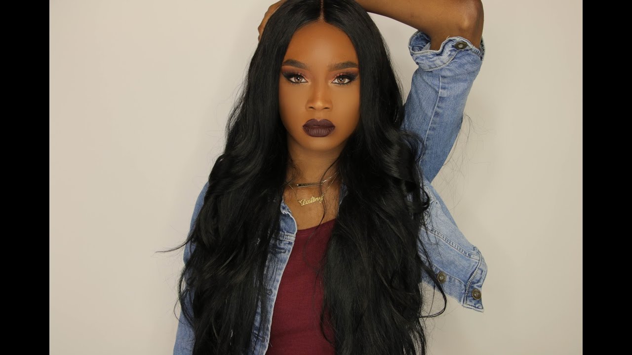Vampy Fall Makeup: Dark Matte Lips