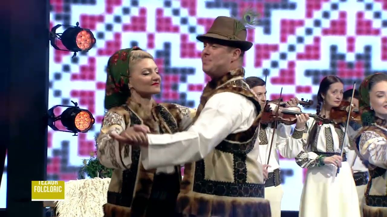 Ansamblul Artistic Ciprian Porumbescu din Suceava - Jocuri din Bucovina (@Tezaur folcloric)