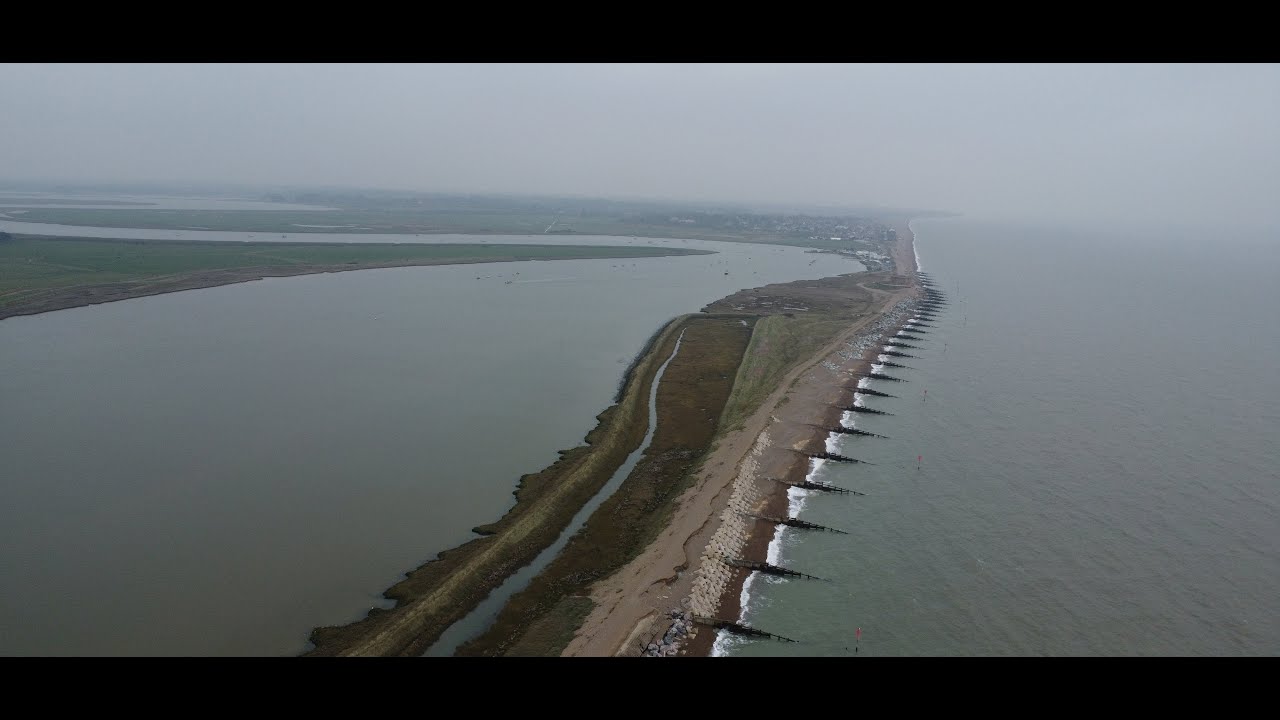 Beach Fishing in Suffolk | Dirty Wall | Weaver Fish! |