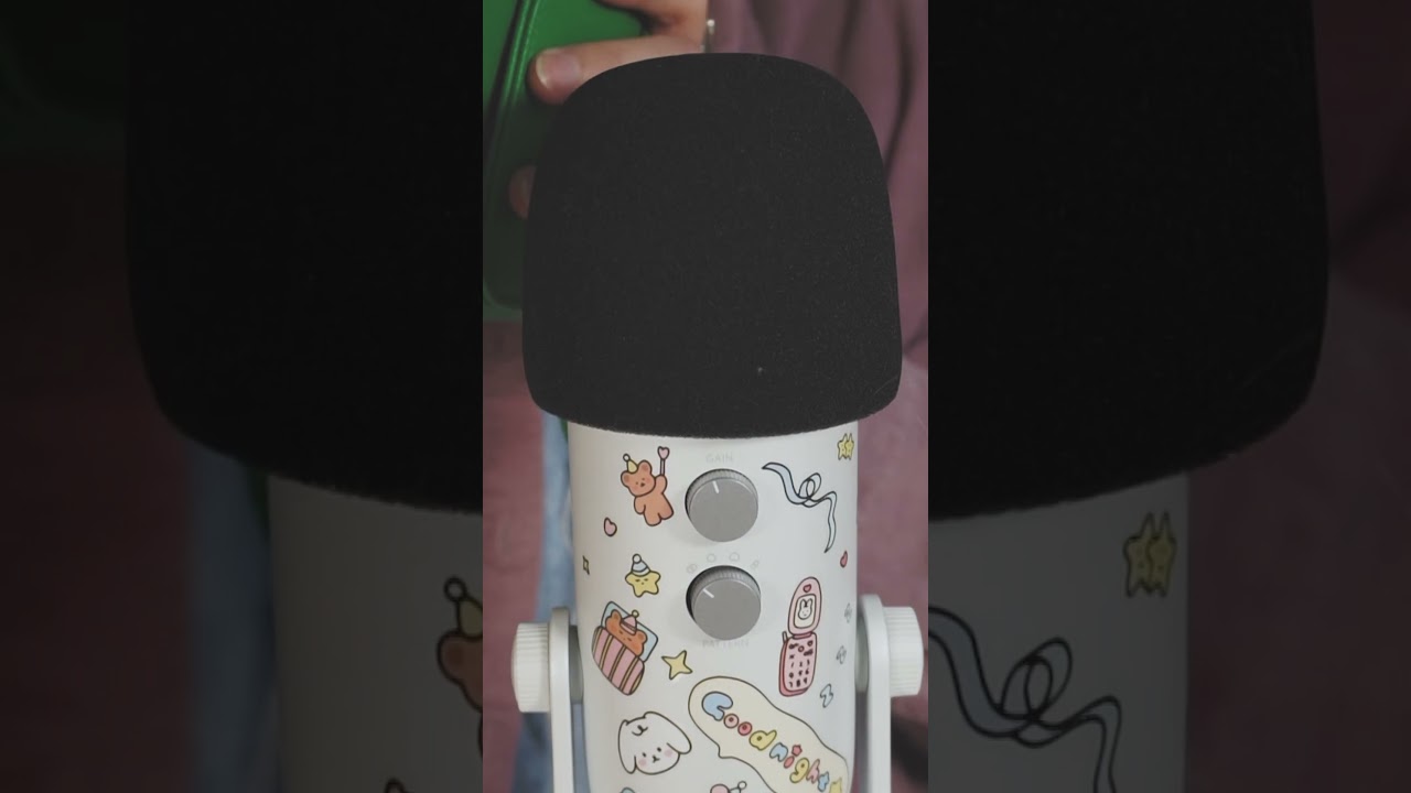 Squeezing my fake leather bag ☾ soft ASMR sounds 🎶 