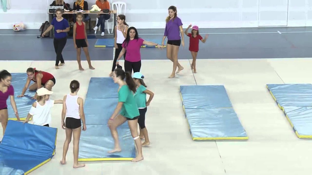 08/10/2015 - Exhibición de gimnasia artística