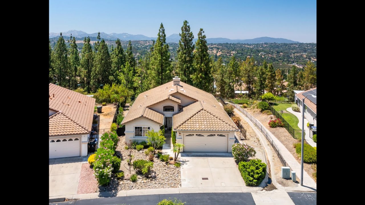 2501 Columbine Dr., Alpine, CA 91901 Marcie Sands, REALTOR