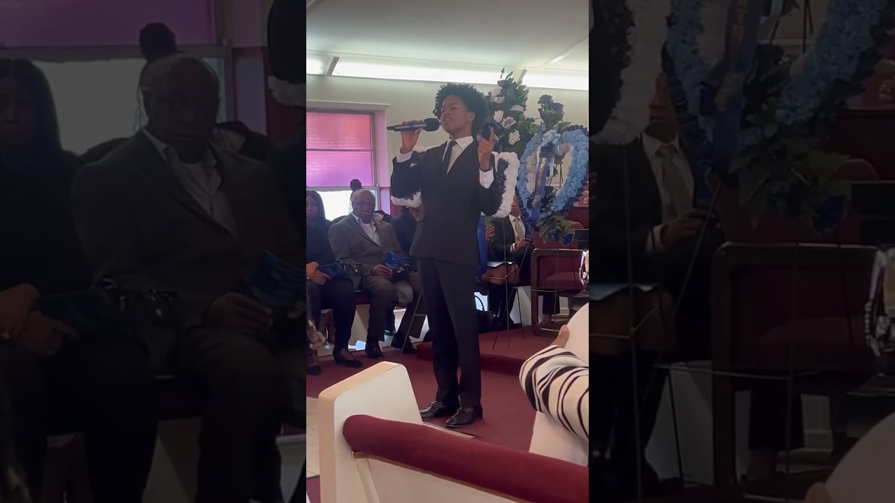 Landon Carter-Price sings “I understand” - Smokie Norful
