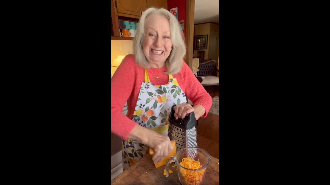 Onion Pie with Homemade Pie Crust. Cooking with Brenda Gantt
