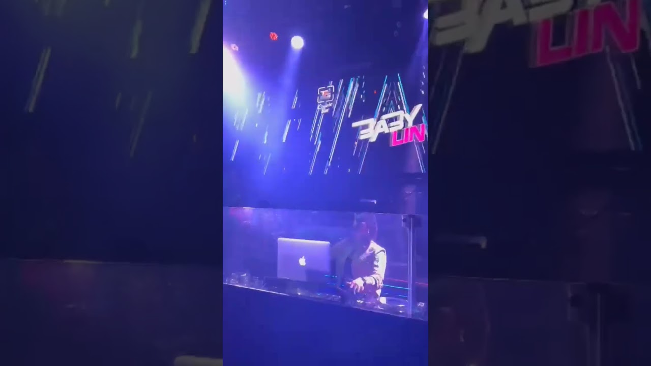 Party Lagi DJ Baby.Lin 🔥🔥 #clubbing #djkalimantan #discjockey #nightparty #djremix #dugemparty #fyp
