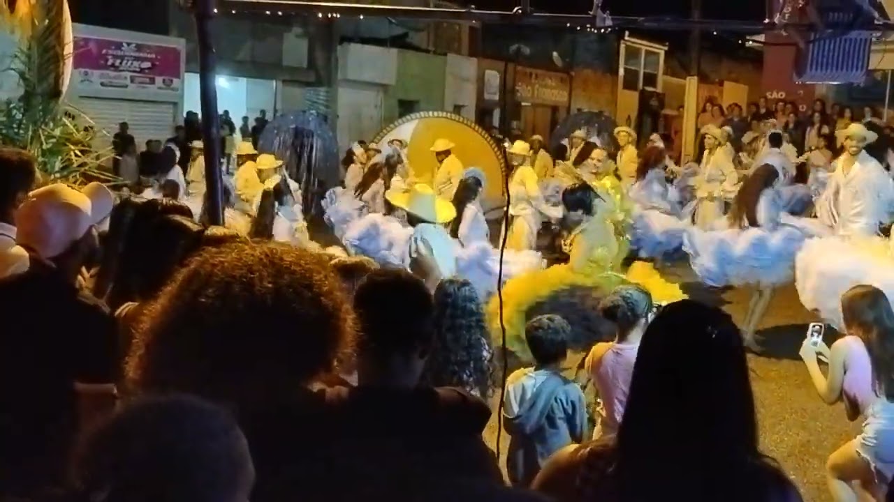 Quadrilha Junina em Neópolis/SE na Rua Santo Antônio no dia de Santo Antônio