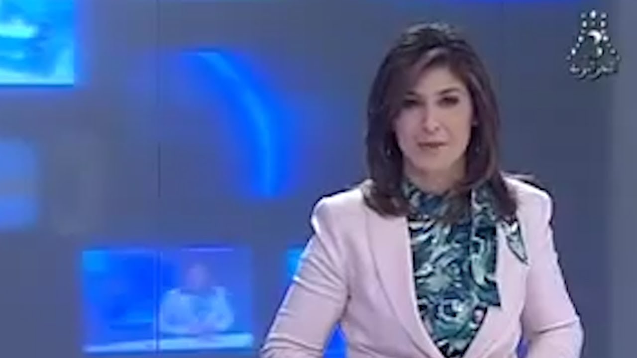 شاهدوا ماذا وقع مع مذيعة التلفزيون الجزائري في الكواليس خلف الكاميرا؟!