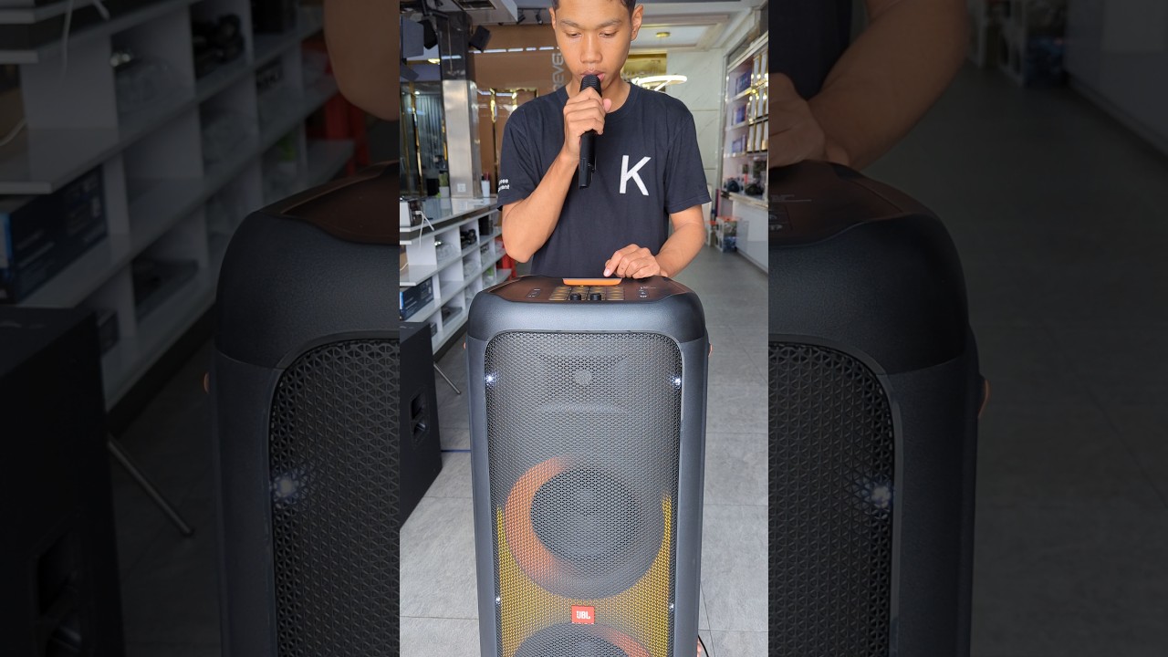 Wireless Microphone with JBL PB1000, 1100W #jblpartybox #bluetoothspeaker #microphone #karaoke #fyp