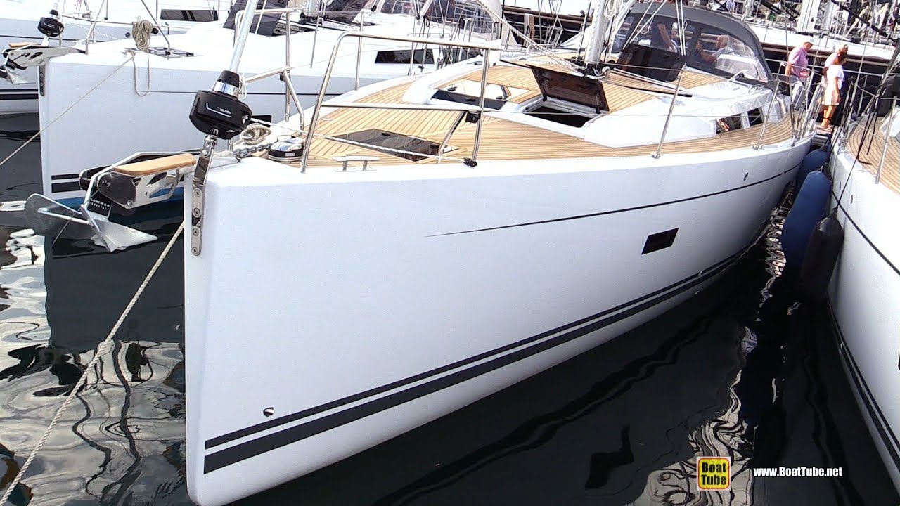 2019 Hanse 458 Sailing Yacht - Deck and Interior Walkaround - 2018 Cannes Yachting Festival