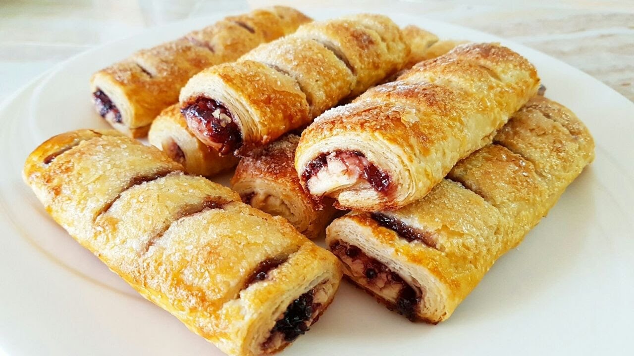 💖 ROLLITOS DE HOJALDRE RELLENOS DE QUESO CREMA Y MERMELADA DE ZARZAMORAS😙👍