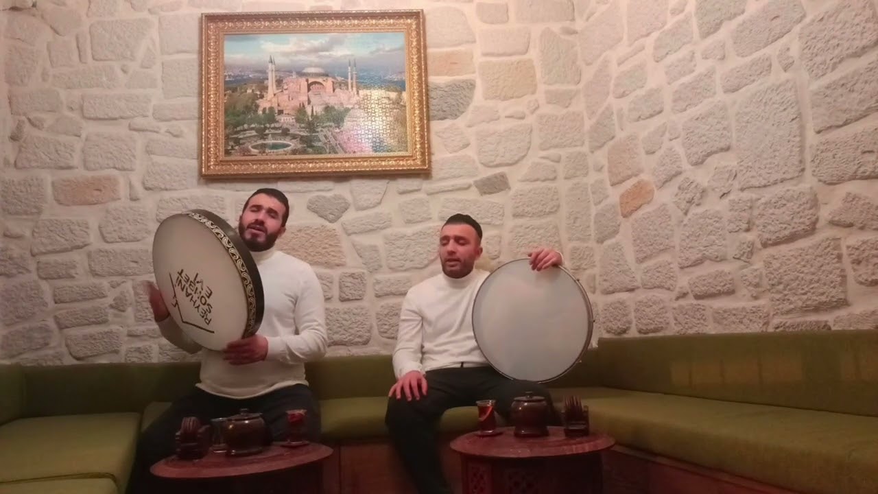 KONYEVİ İLAHİ GRUBU                               (NİYAZ)