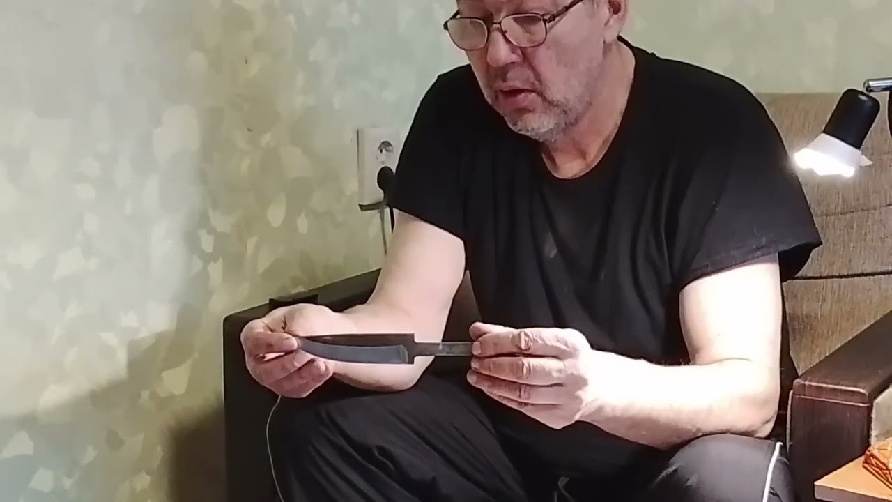 Первый спуск на гриндере, причем геометрический.