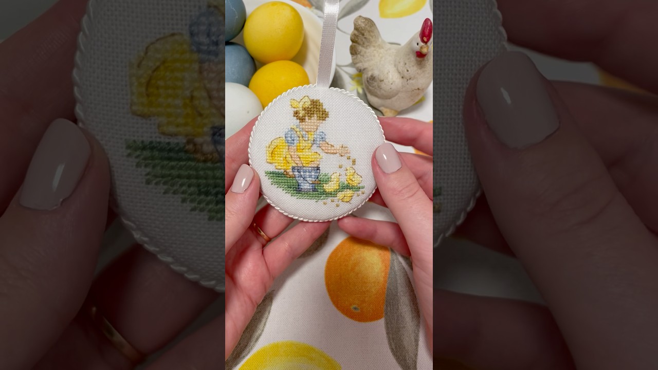 3 Easter ornaments by Les Brodeuses Parisiennes. Full video will be released soon. 🌸