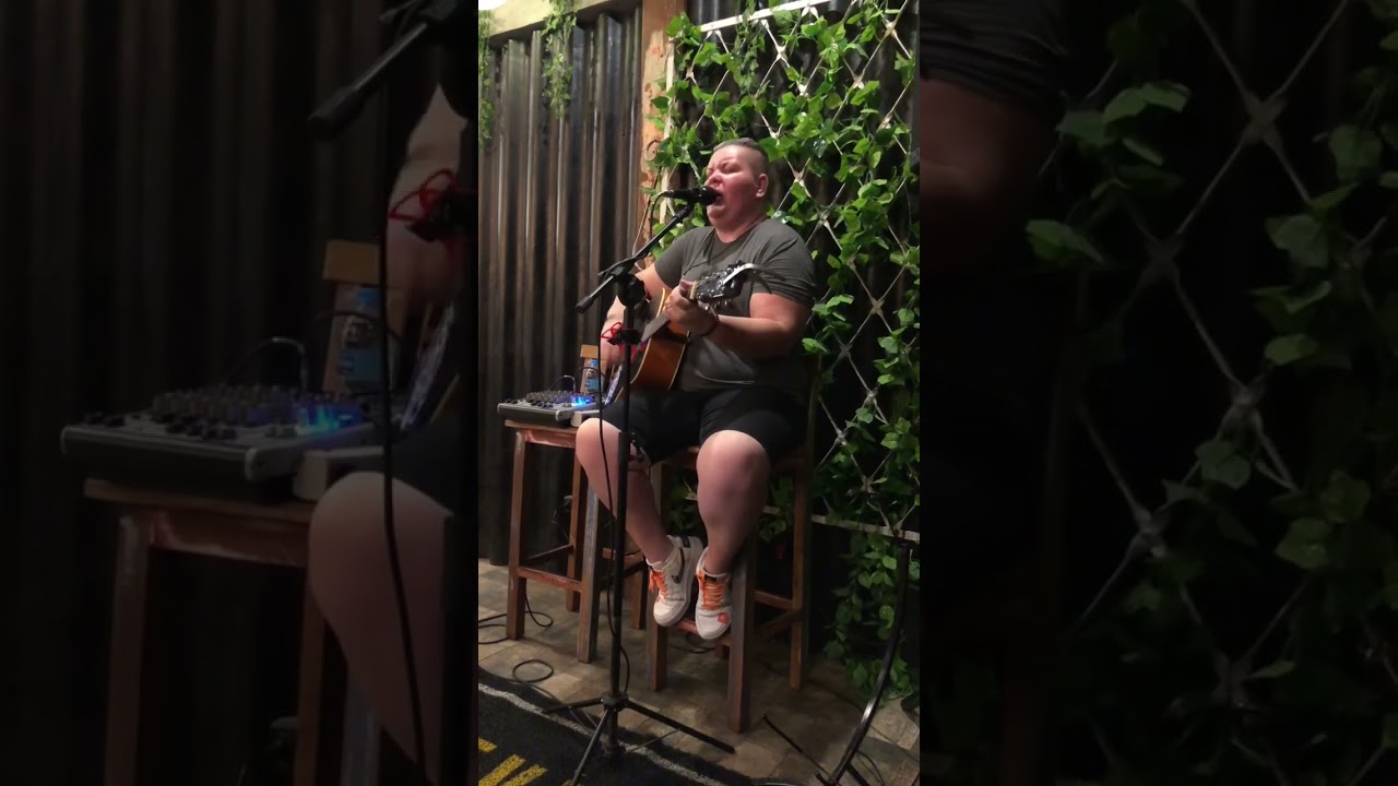 Assunto delicado - Ac&uacute;stico