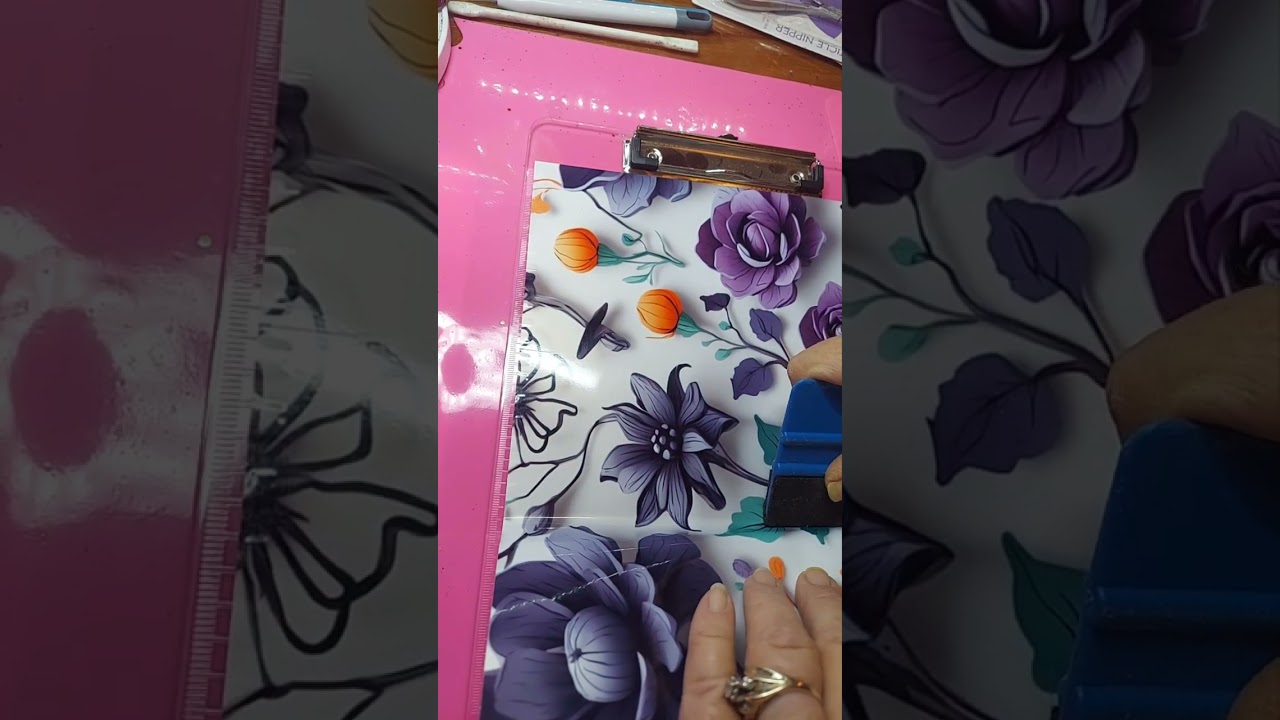 Putting vinyl on a clipboard