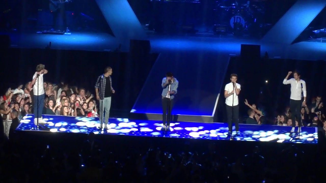 One Direction - Moments - Madison Square Garden