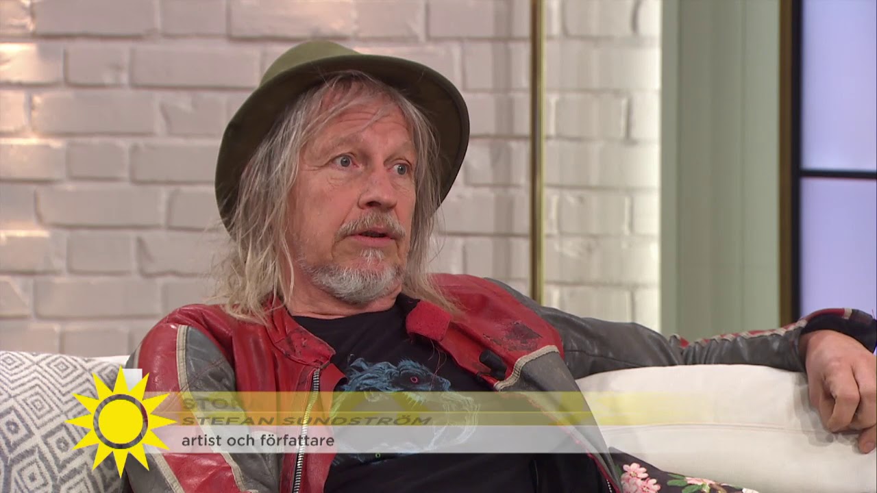 Stora, feta, röda - artisten Stefan Sundström har blivit en passionerad tomatodlare - Nyhetsmorgon (