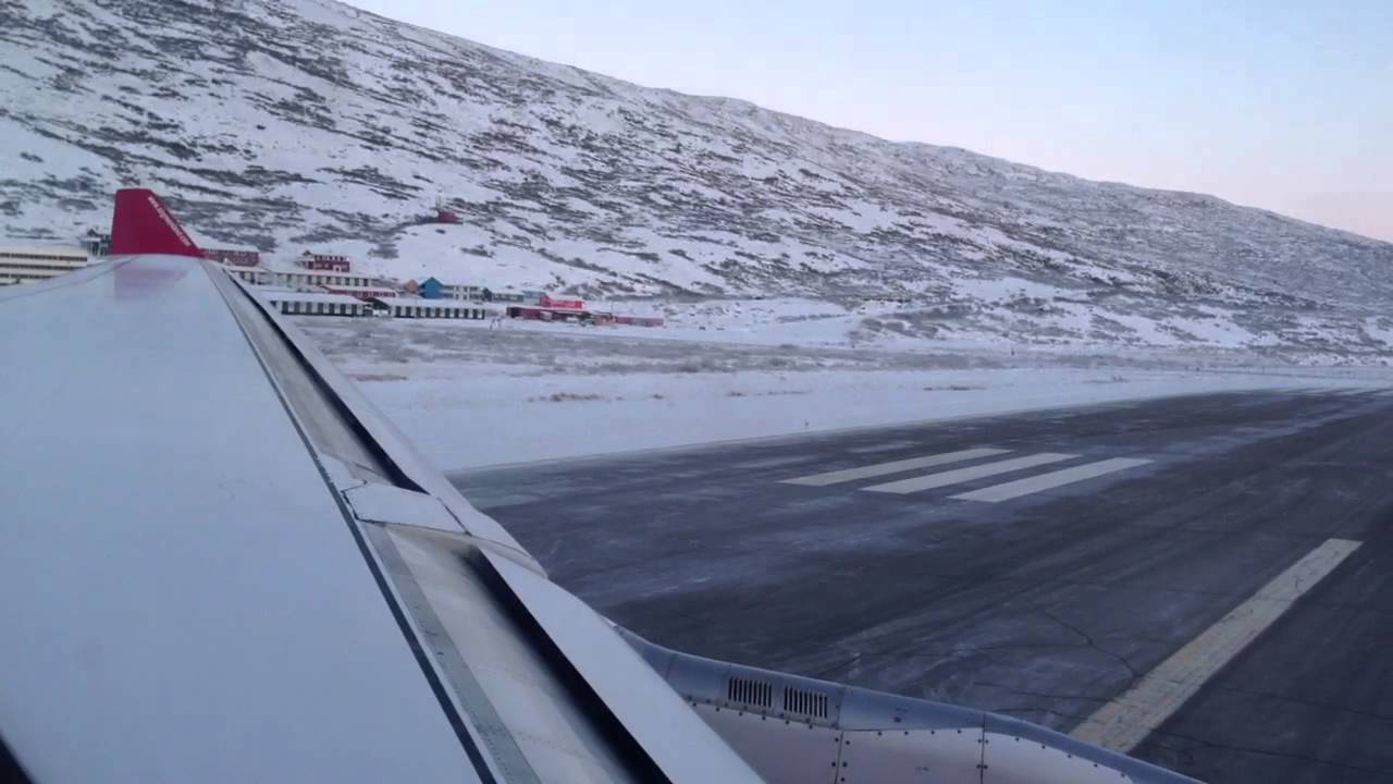 Beautiful takeoff from Kangerlussuaq with Air Greenland A330-200