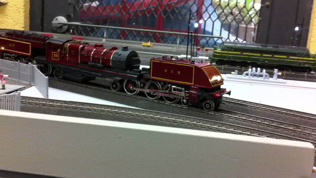 Beyer-Garratt on Marklin chassis