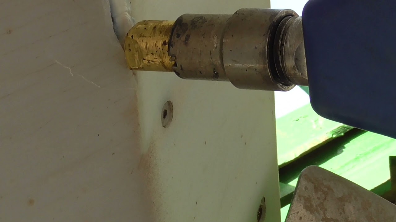 Injectiweld Extruder at Abbeon