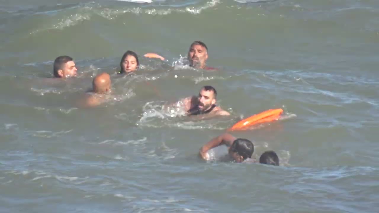 Rescate  7 de enero 2025, 138 y Playa, Villa Gesell, Video angulo 1