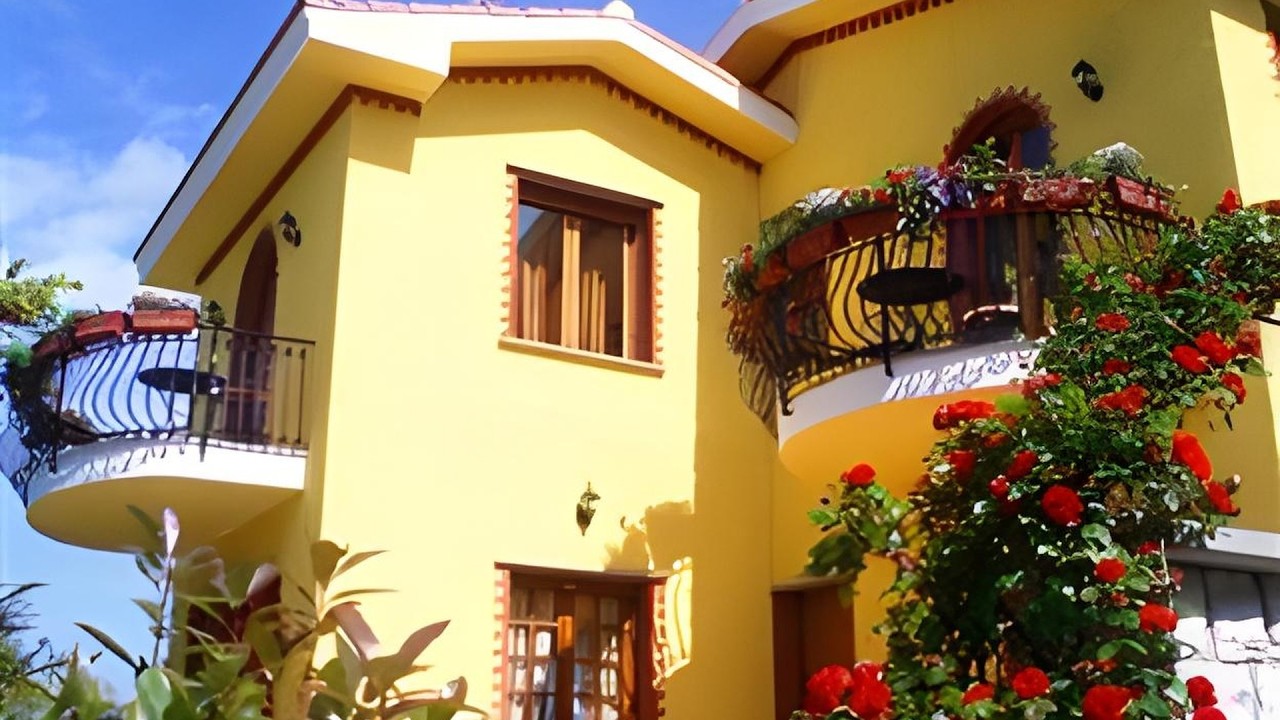 Villa Gaia - Luxury Villa, pool & wellness rooms | Sanremo, Italy | Hotel Review 🌟