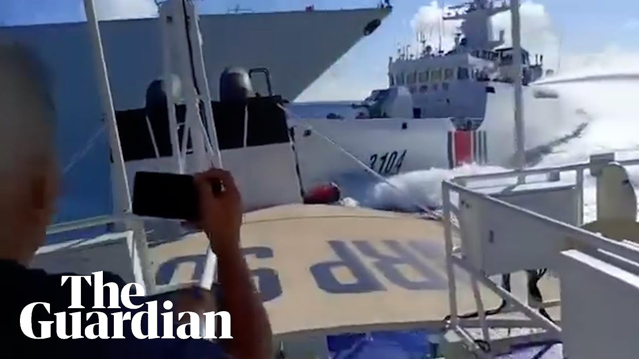 Chinese warship and coast guard vessels collide in South China Sea