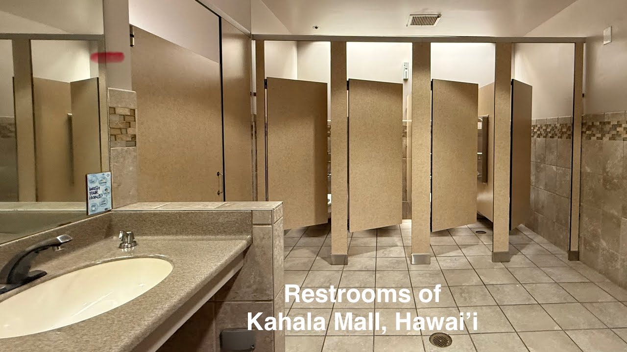 Kohler Kingston, American Standard Madera Toilet Flush | Kahala Mall, Honolulu, Oahu, Hawaii, USA