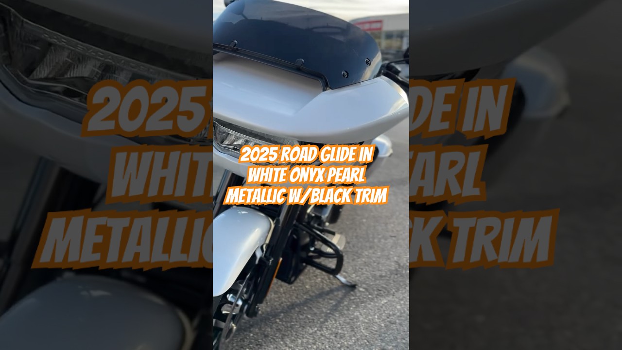 2025 Road Glide in White Onyx Pearl JUST ARRIVED!!