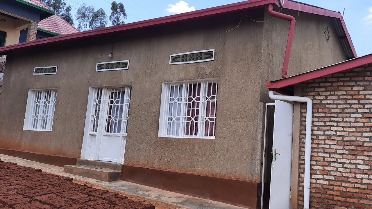 IGIPANGU KININI GIHENDUTSE KIRIMWO AMAZU 4 AKODESHWA||25M Negotiable KARURUMA📞WhatsApp:+250788486797