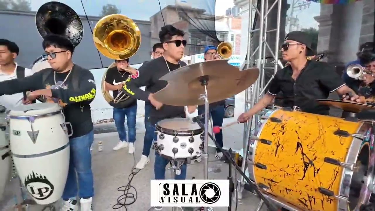 Banda la Salvaje de Oaxaca 🇲🇽 en TEZOATLAN HUAJUAPAN  calenda 2025