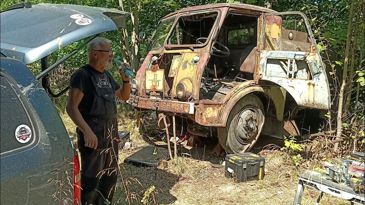 Star 25 Cysterna ! Uruchamianie po 38 latach postoju ! Old truck abandoned for 38 years in Poland !
