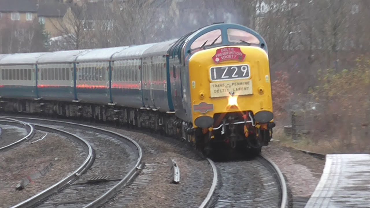 Trains at Dewsbury | 30/12/2017
