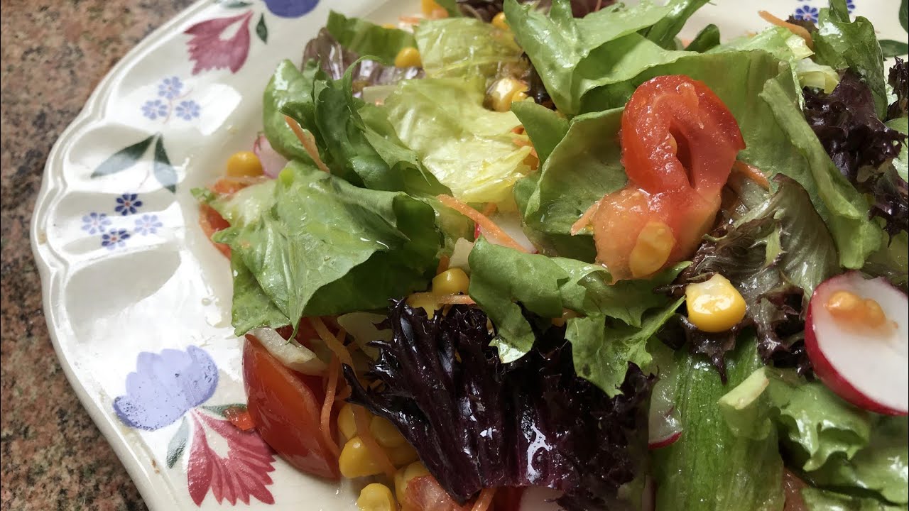 Como hacer ensalada campestre con un toque kikochef paso a paso.