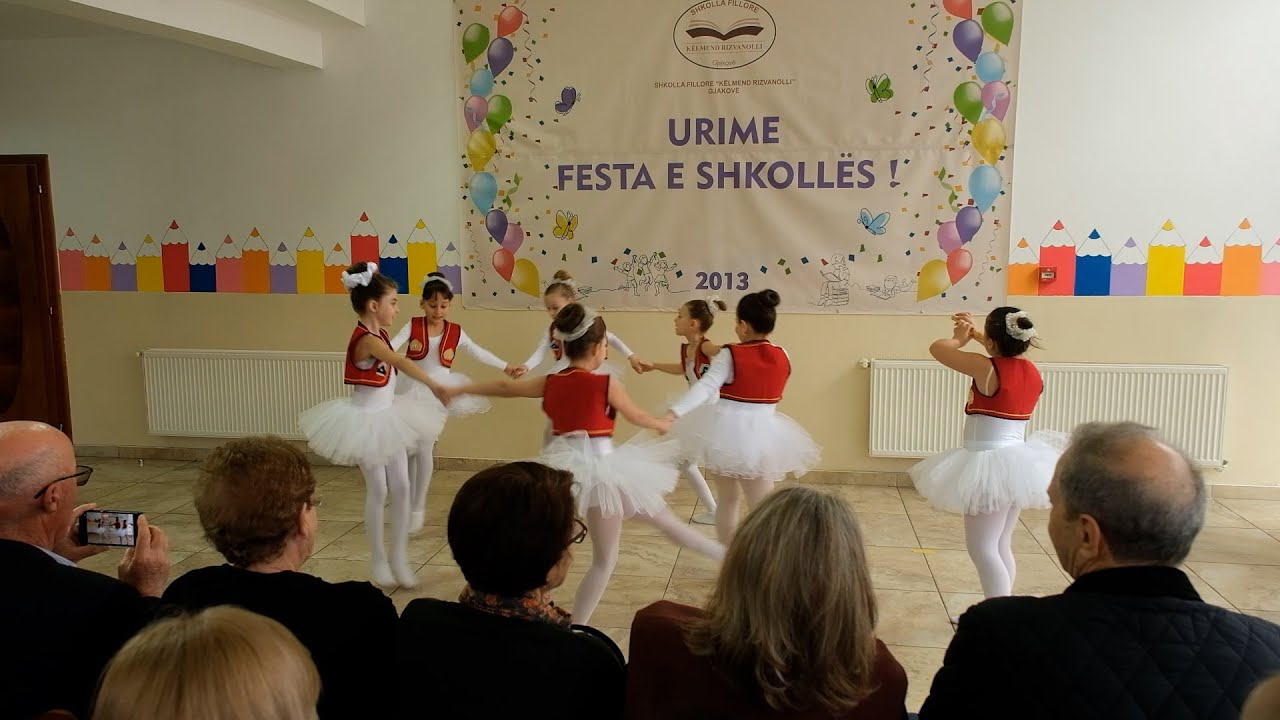 Shkolla &ldquo;K&euml;lmend Rizvanolli&rdquo; feston 12 vjetorin e themelimit