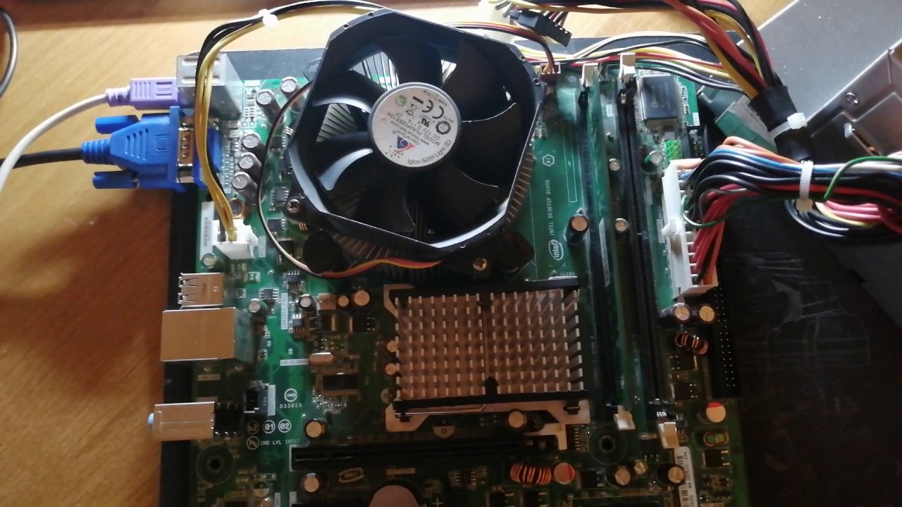 Неисправность материнской платы Intel - 4 коротких сигнала биоса( 4 short beeps Intel Motherboard).