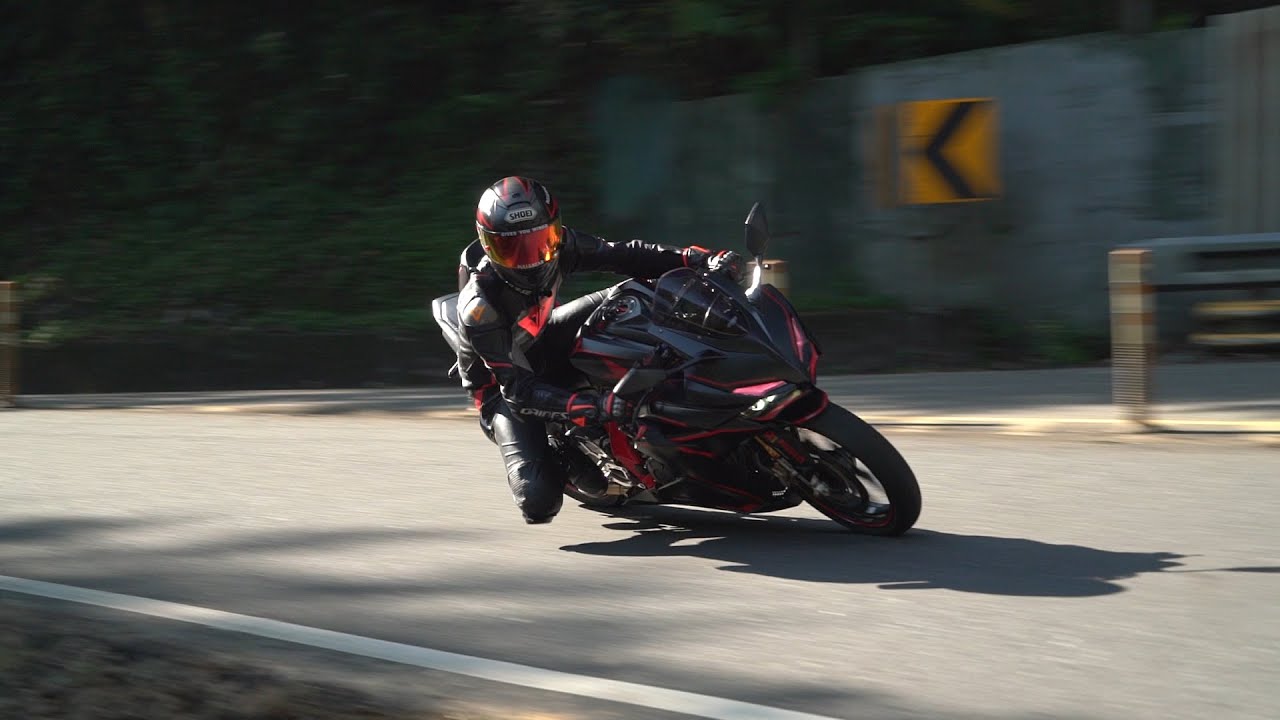 Riders at Taiwan 305 | GSX R1000、ZX10R、Triumph 1200rs、CBR650R、CBR250RR、YZFR6、RSV4、Katana
