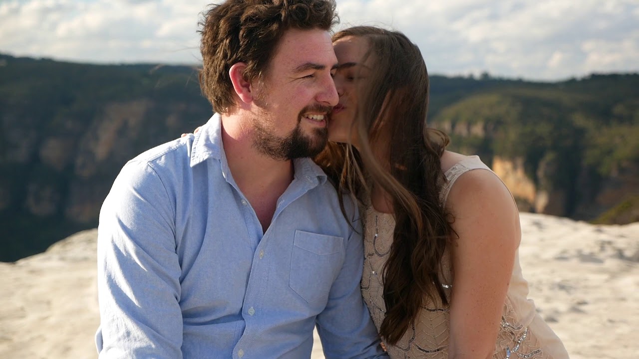 Blue Mountains Couples Portrait - behind the scenes