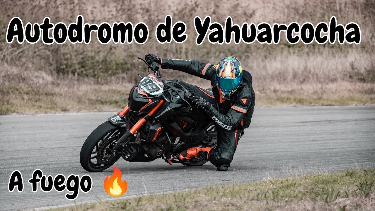 Mi primera vez en pista!! // Autodromo de Yahuarcocha - Ecuador en mi Dominar 400
