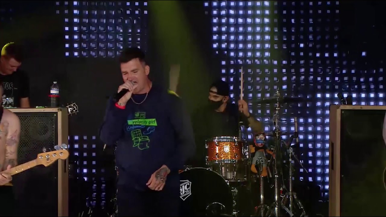 Double Chin For The Win by - New Found Glory - Self Titled 20 years Live Stream