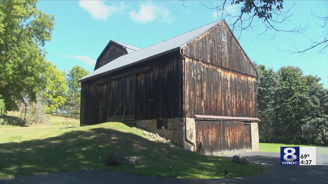 Historic Pittsford celebrates 60 years with barn gala event
