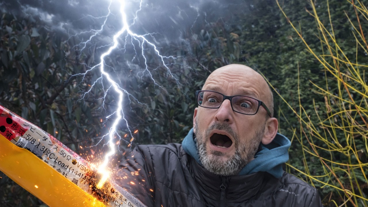Jak wygląda antena po uderzeniu przez piorun?