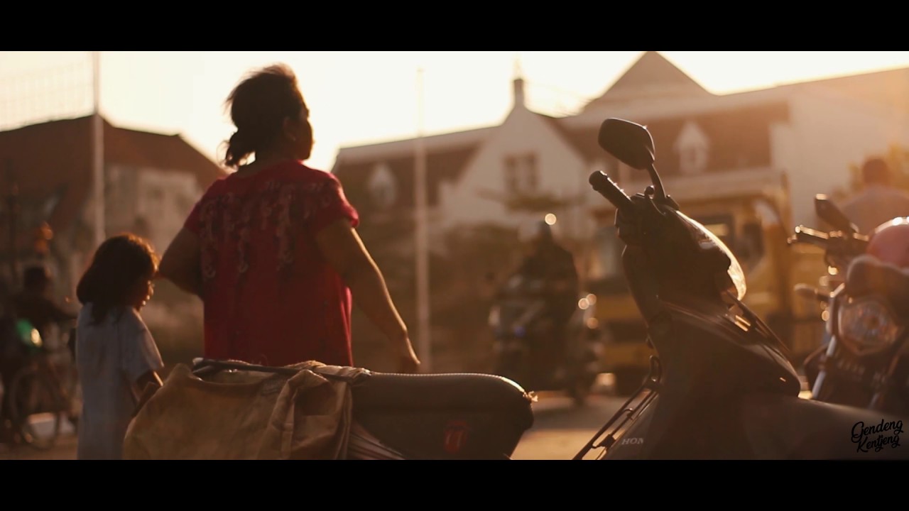 Explore pasar pabean Surabaya (Cinematic human interest)
