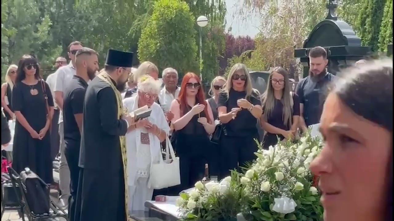 Održan šestomesečni pomen Saši Popoviću, veliki broj poznatih se okupio