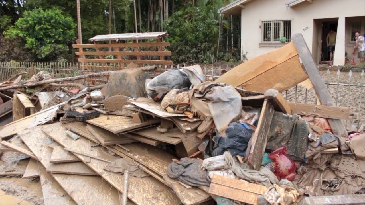 Rastro de destruição em Ibirama